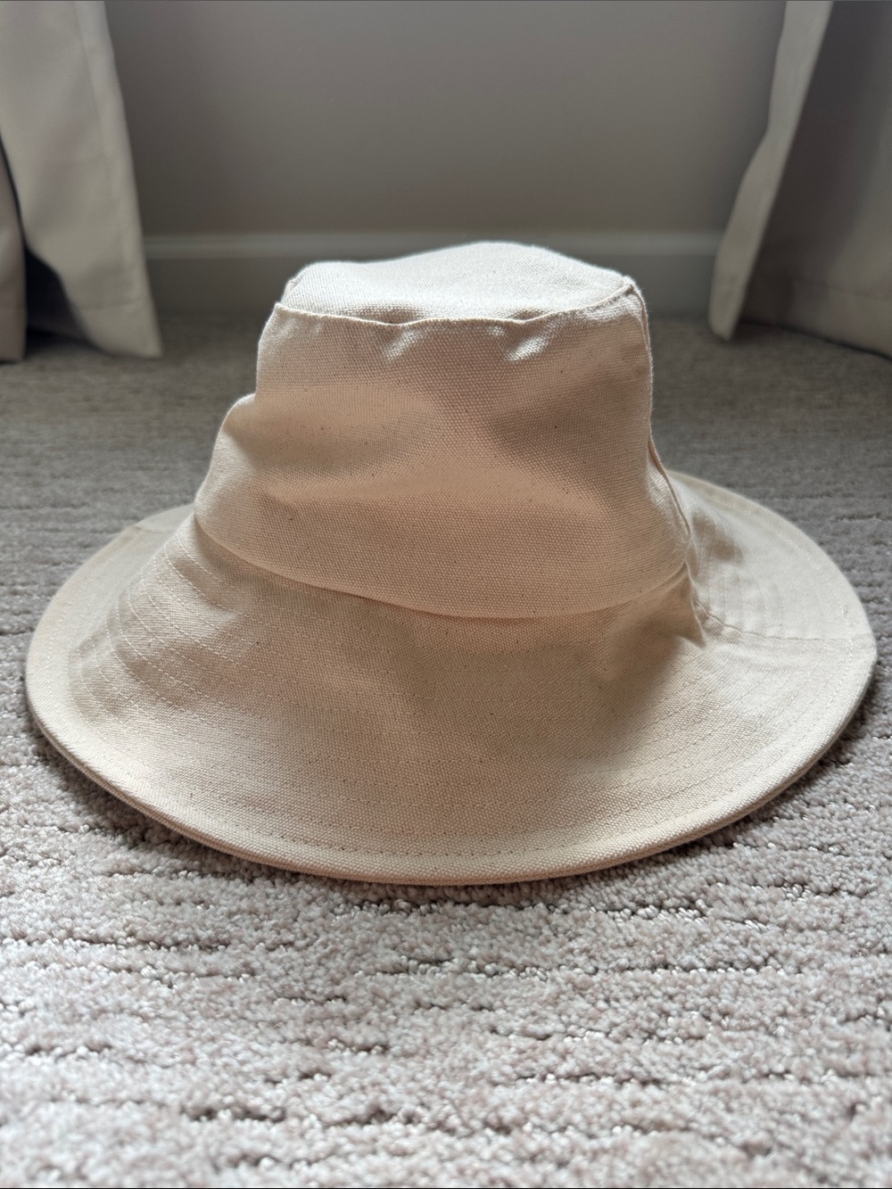 Wyeth Monty Canvas Bucket Hat in Natural NWOT